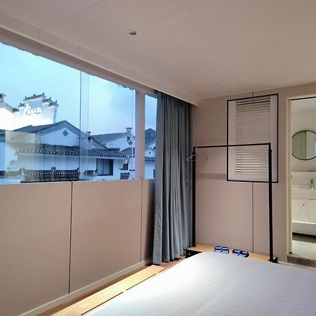 Serene Vale Inn Guilin-Free One Way Pick Up Service To High-Speed Railway Station For 2 Nights Extérieur photo