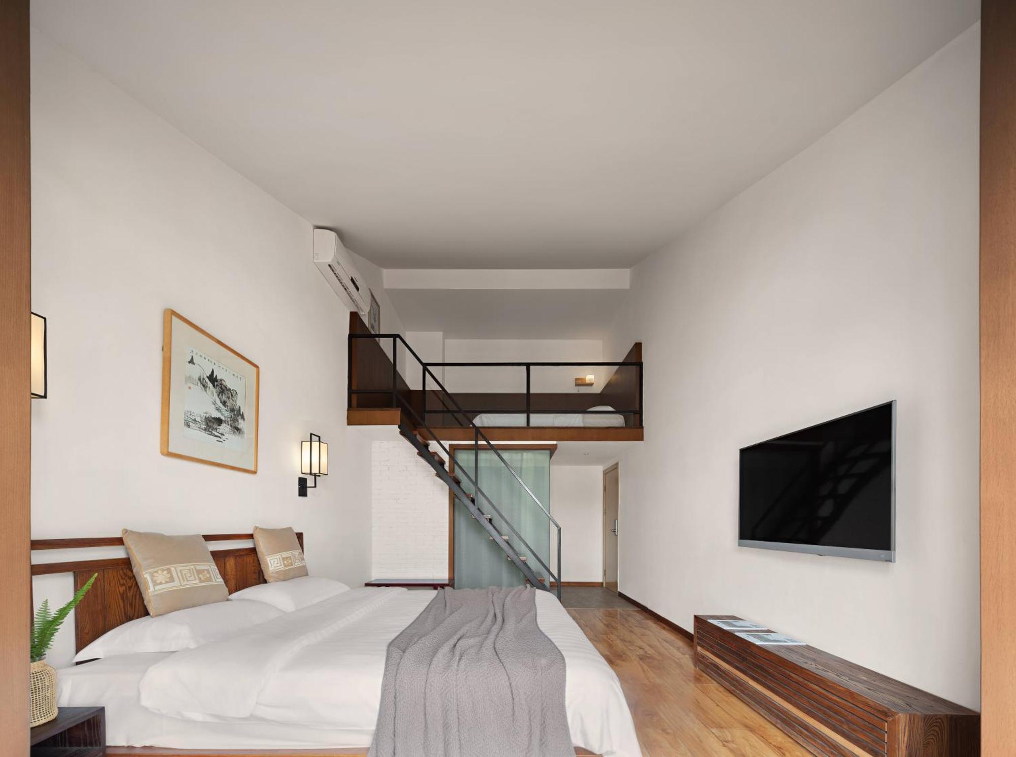 Serene Vale Inn Guilin-Free One Way Pick Up Service To High-Speed Railway Station For 2 Nights Extérieur photo