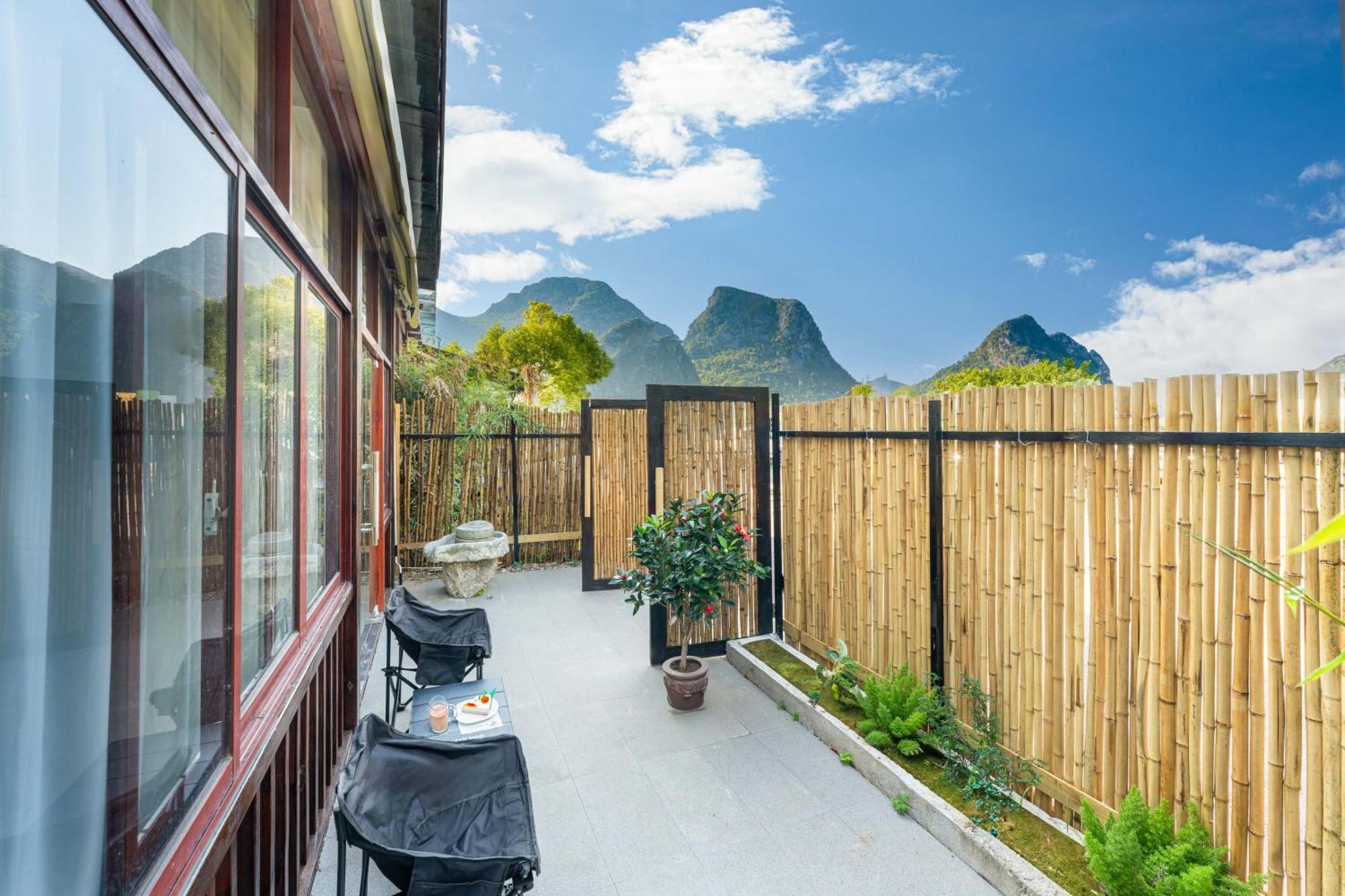 Serene Vale Inn Guilin-Free One Way Pick Up Service To High-Speed Railway Station For 2 Nights Extérieur photo