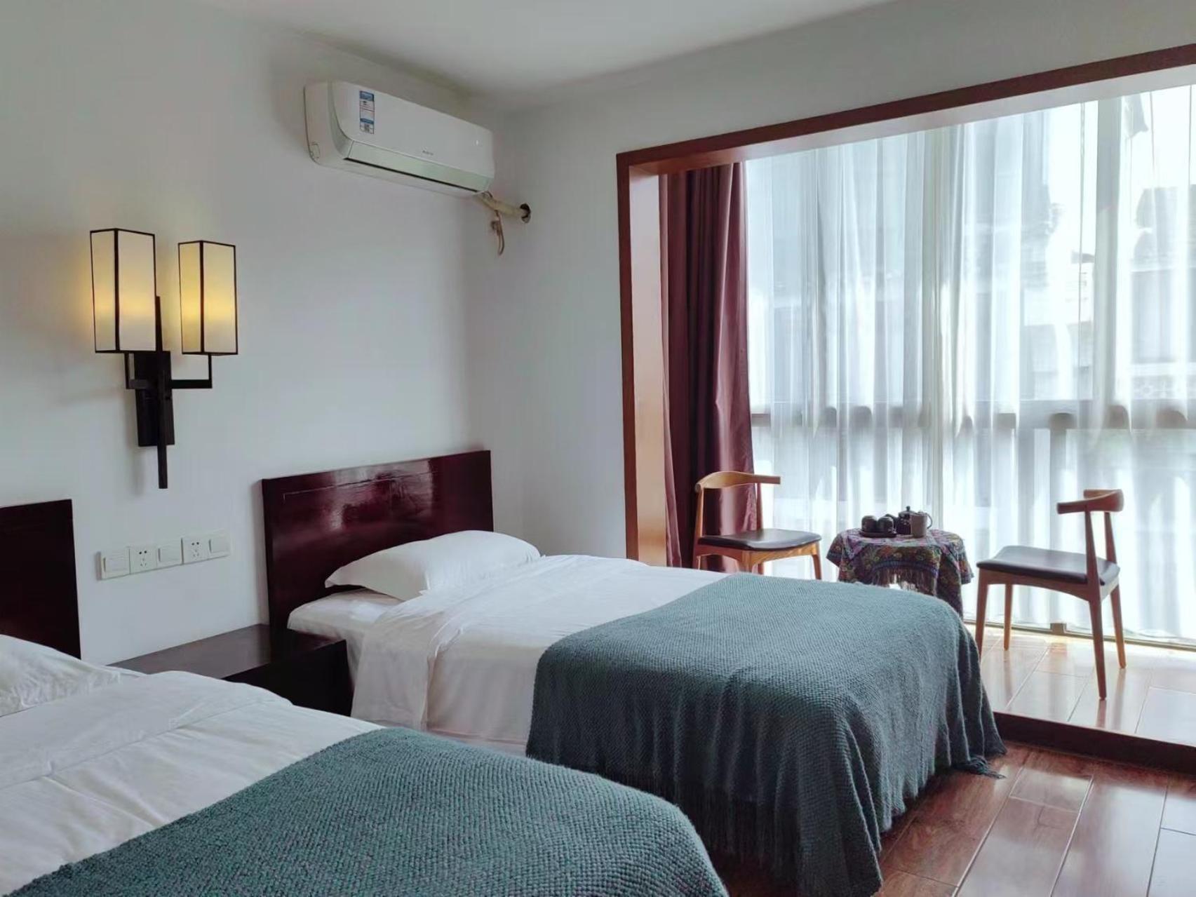 Serene Vale Inn Guilin-Free One Way Pick Up Service To High-Speed Railway Station For 2 Nights Extérieur photo